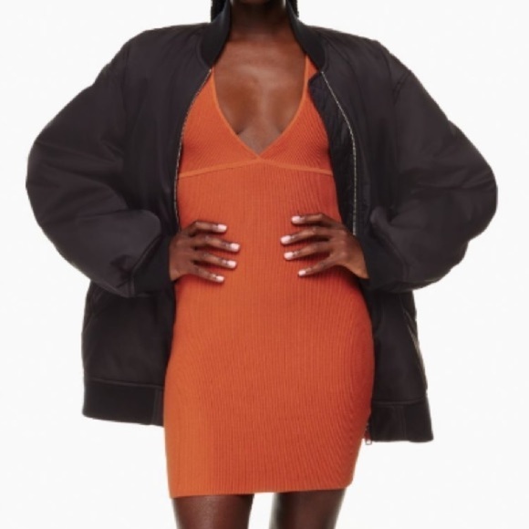 Aritzia Babaton Deep V Dress Ribbed Sleeveless Mini Pumpkin Orange Size Large - Picture 2 of 16